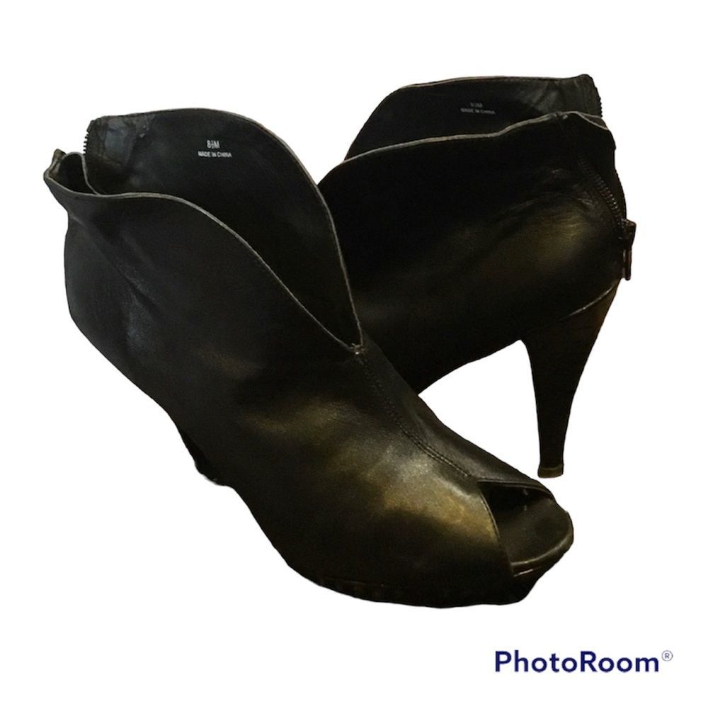 Moda Spana Black High Heel Peep Toe Booties